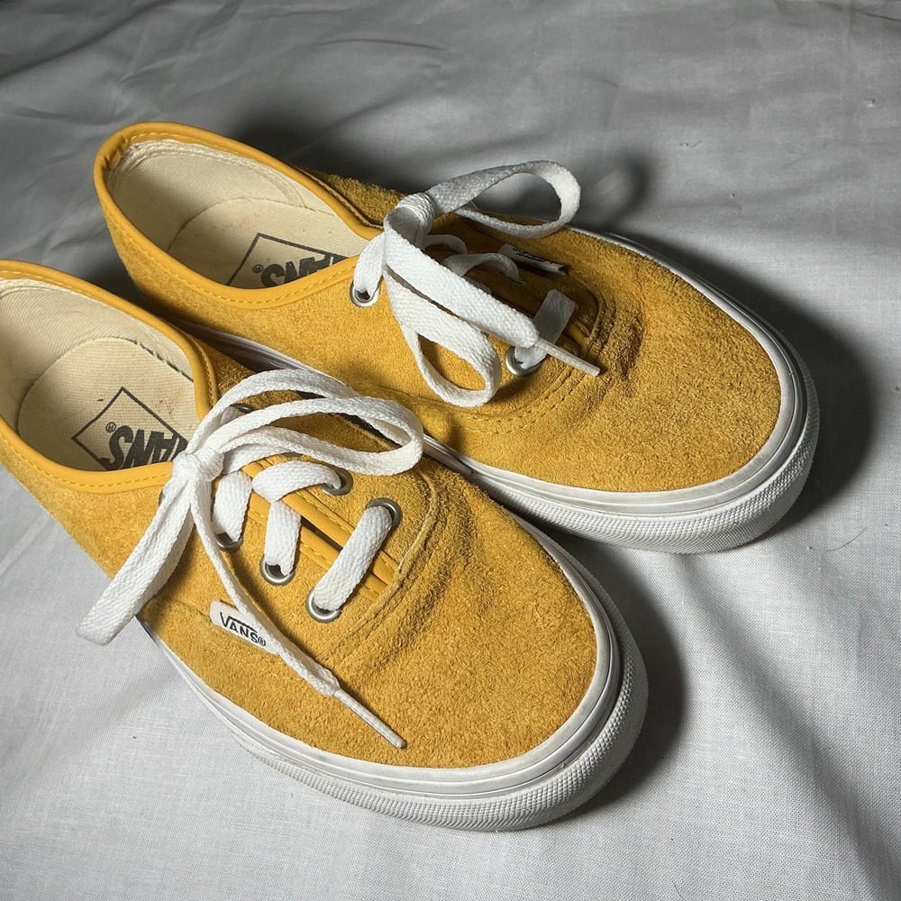 Size 3.5 - Vans Authentic Pig Suede - Mustard
